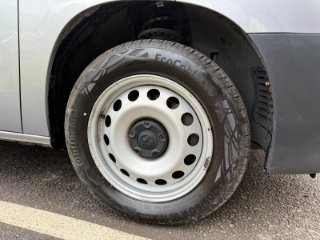 /photos/13327/8ca61a36-9076-67b2-92bc-064583a32a9f_i320x240.jpg