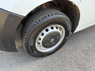 /photos/13327/e170b7e1-d51e-4b45-890a-39b9e7529537_i320x240.jpg